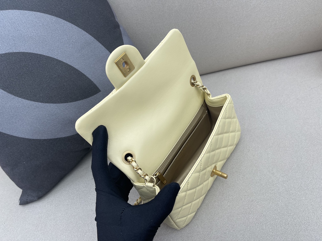 Small Classic Flap Lambskin Bag AS1787 Light Yellow